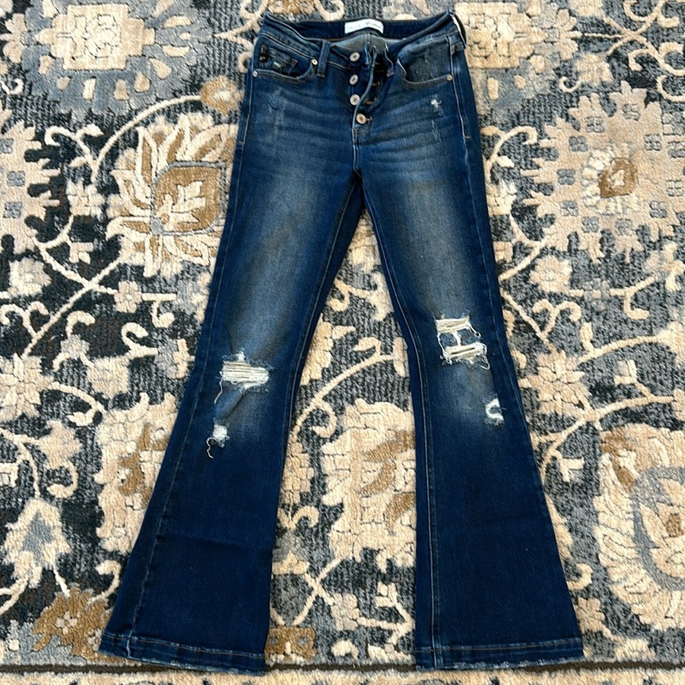 KanCan Petite Flare jeans